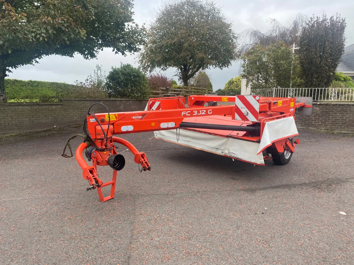 Kuhn FC302G Mower Conditioner - Image 4