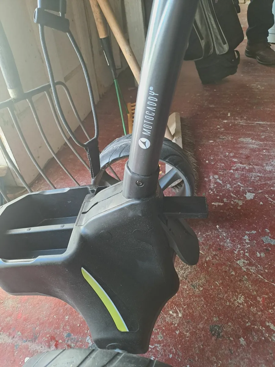 Golf buggy - Image 3