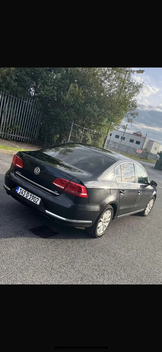 Volkswagen Passat 2014 - Image 3