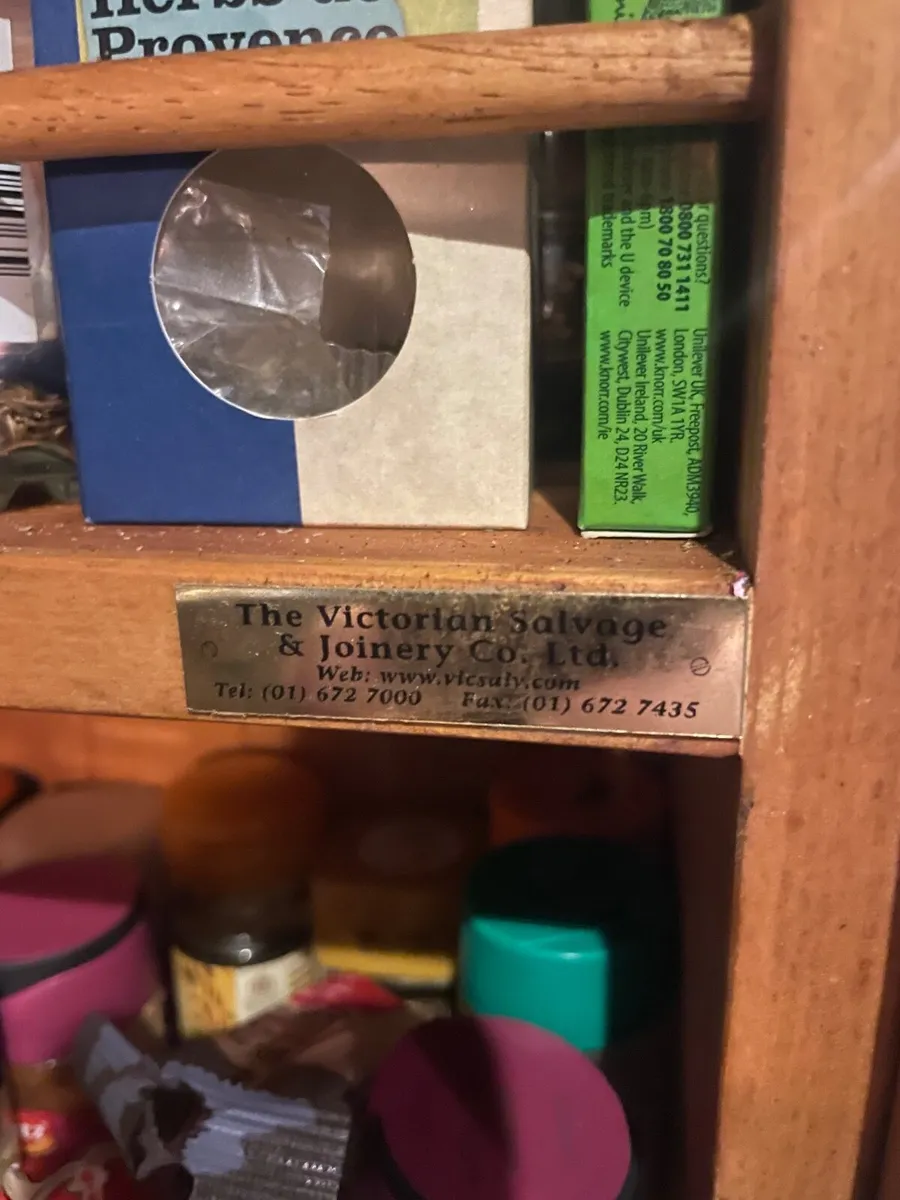 Kitchen range canopy - Image 4