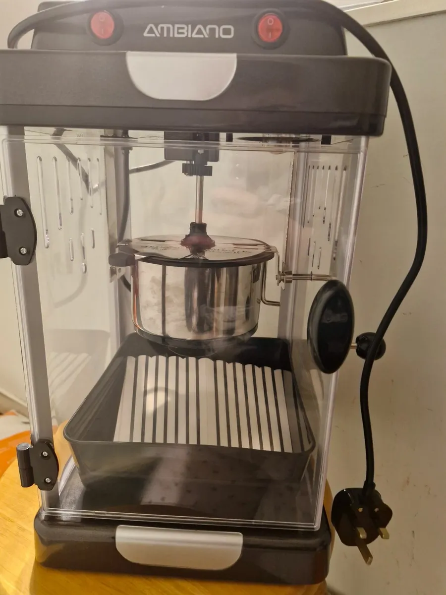 Popcorn maker - Image 1