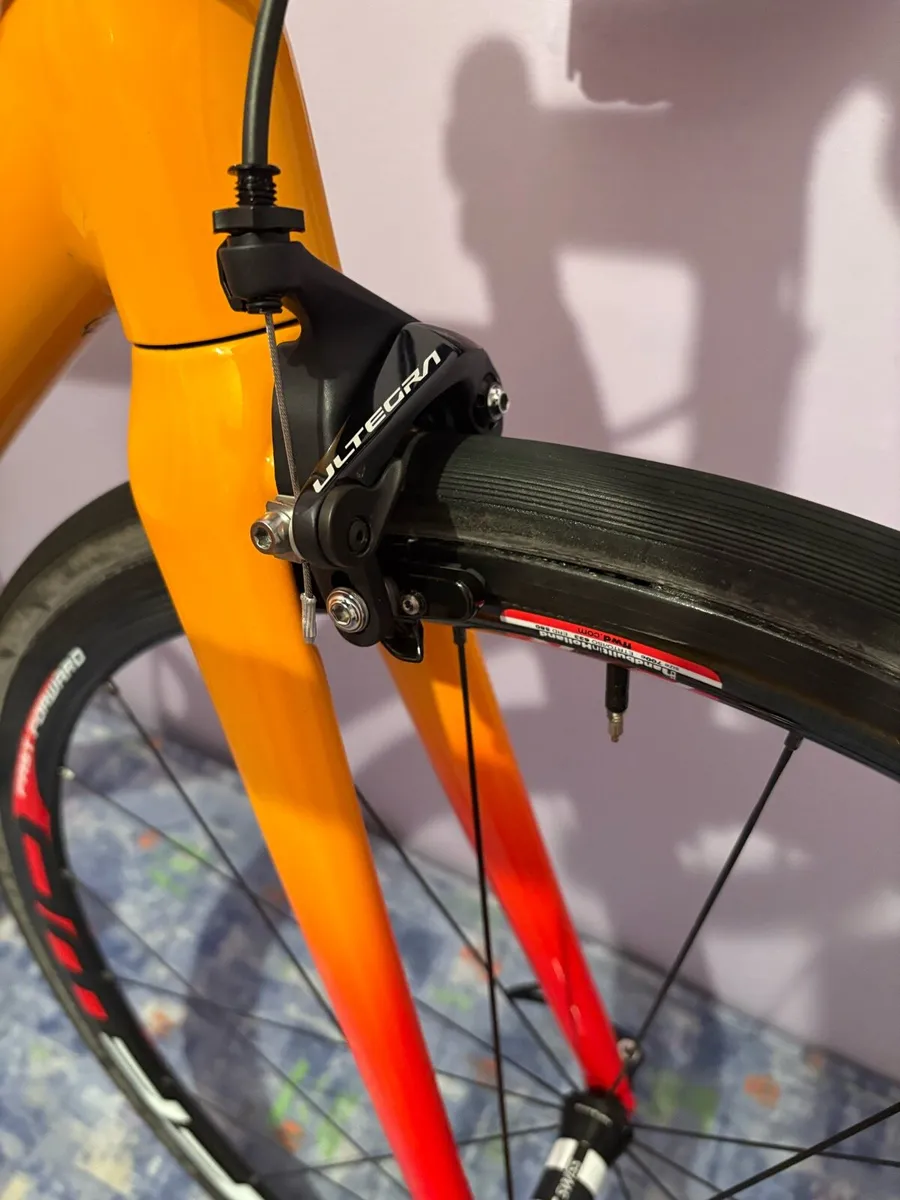 2025 Trek Emonda ALR - Image 3