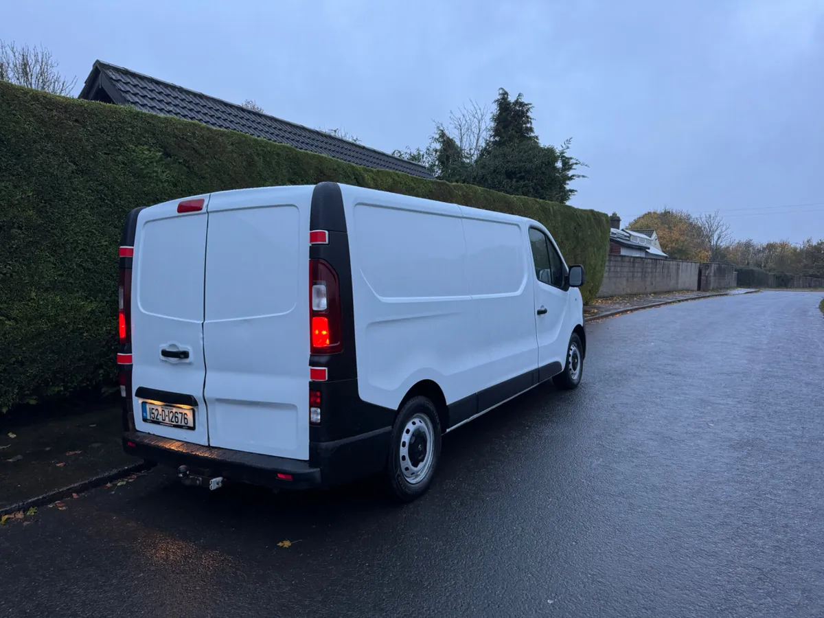 Opel Vivaro lwb cvrt 11/26 - Image 2