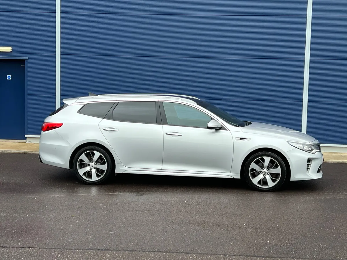 Kia Optima 2017 GT Line Auto MASSIVE SPEC - Image 4
