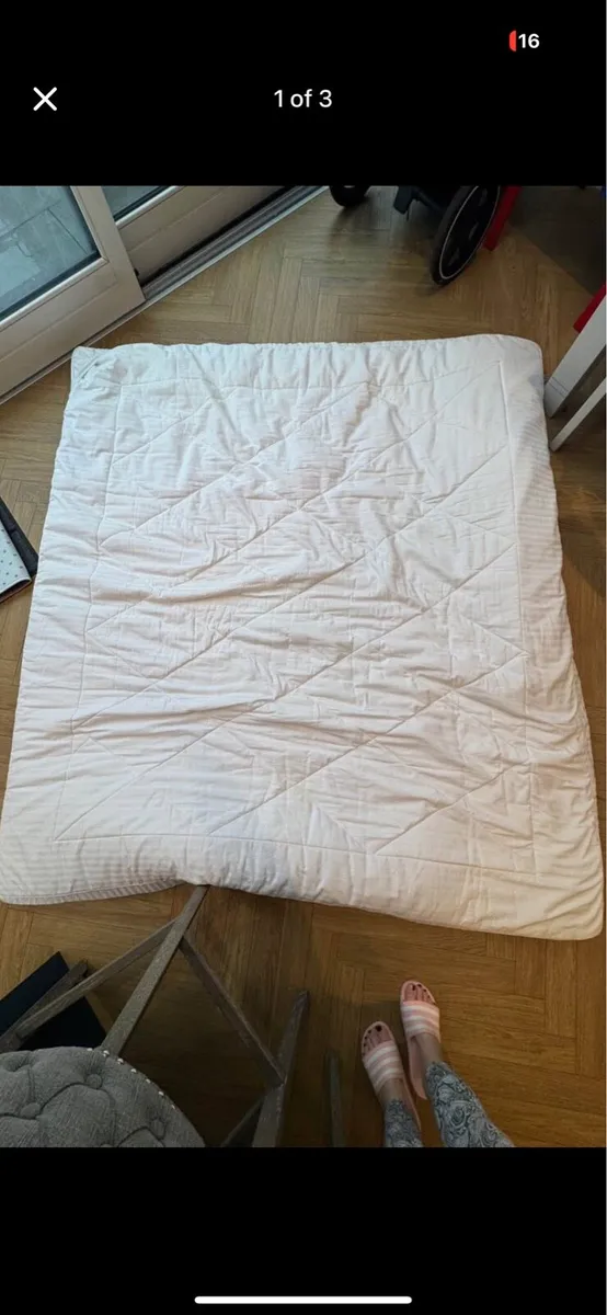SuperKing Mattress Topper For Sale - Image 3