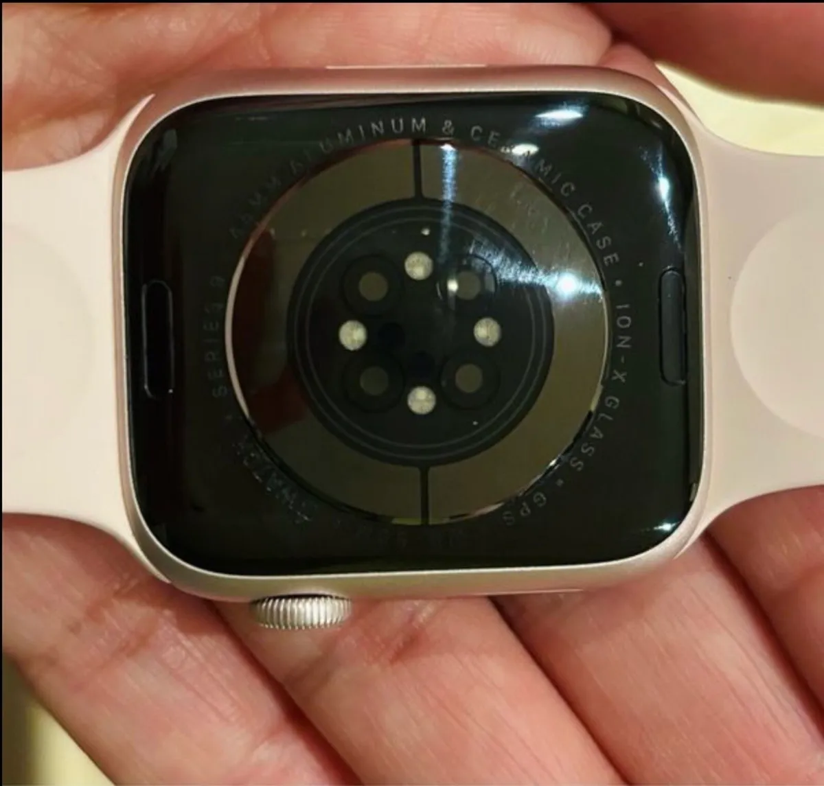 Apple Watch - Image 3