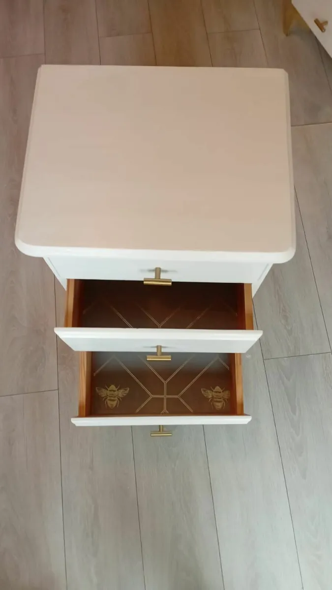 Bedside lockers - Image 1