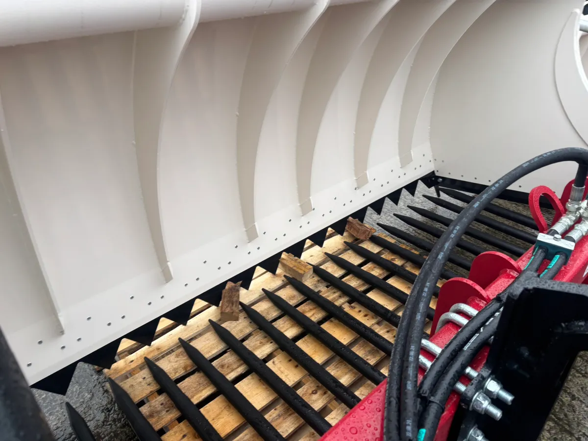 NEWROCK 2400 SHEAR GRAB - Image 3