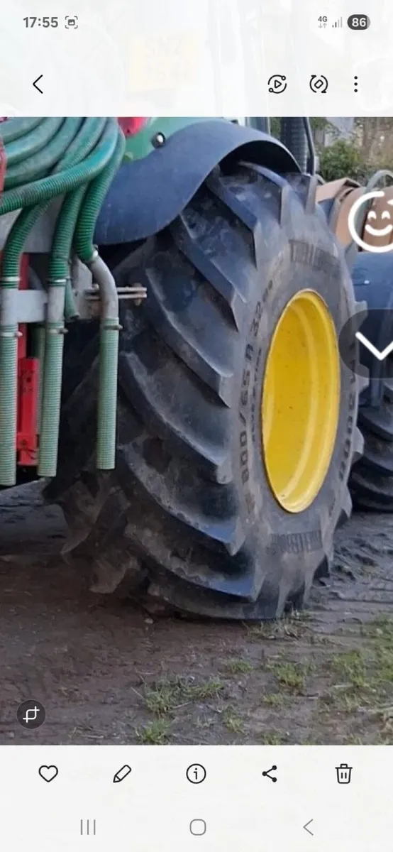 Tractor tyres - Image 1