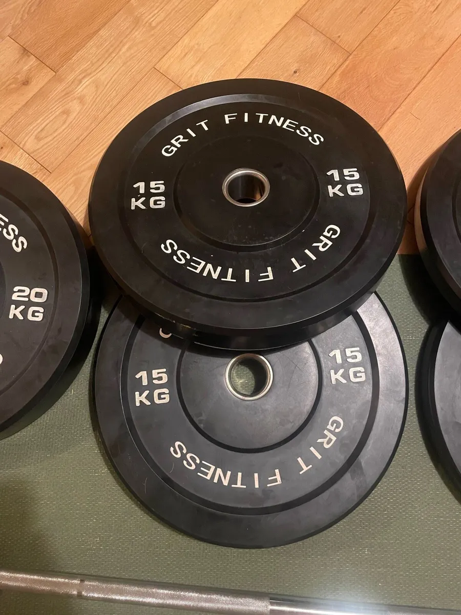 Weight plates and barbell - Image 3