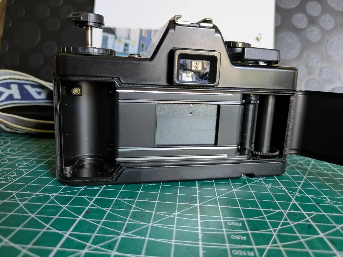 Praktica BMS +35-70mm 3.5-4.5 Pentacon (Zeiss)lens - Image 4