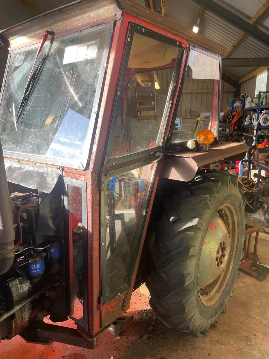 Cab for MF 135 - Image 1