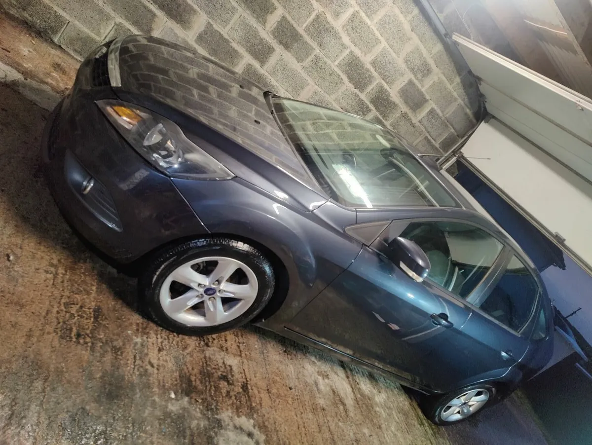 Ford Focus 1.6 TDCI Zetec 109BHP 5DR, 2010 €2650 - Image 2