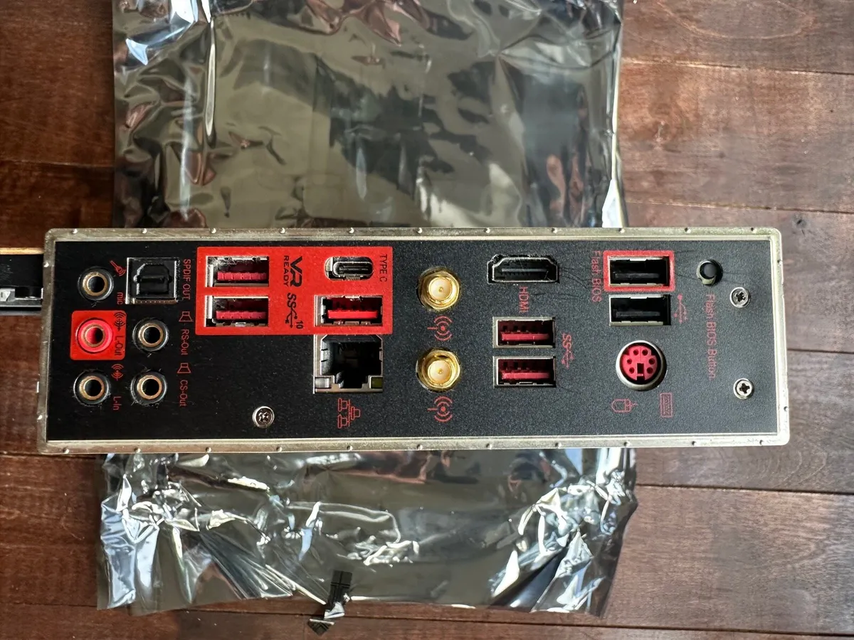 MSI MPGX570 Gaming Pro Carbon WiFi Am4 Motherboard - Image 3