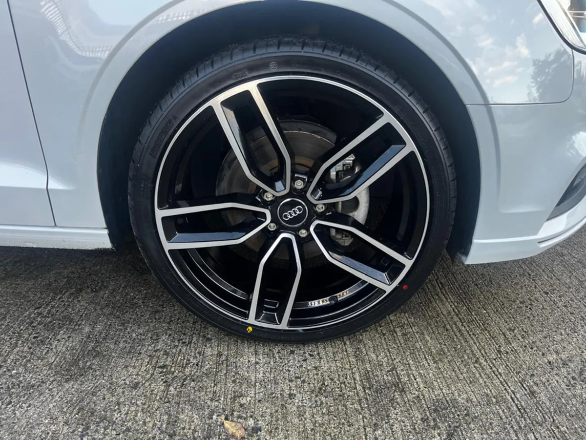 Audi A3 Audi A3 1.4TFSI sport, tech edition, 18"al - Image 4