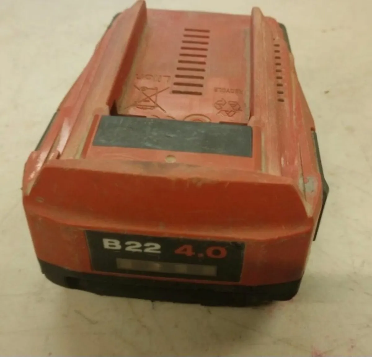 Hilti angle grinder - Image 2