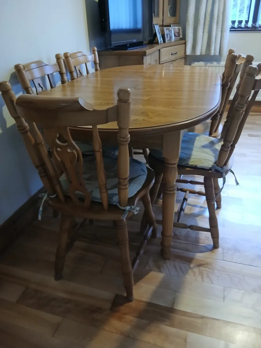 Table & 6 Chairs - Image 1