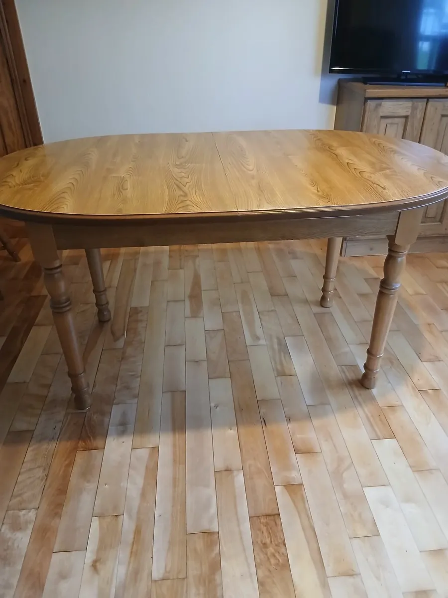 Table & 6 Chairs - Image 2