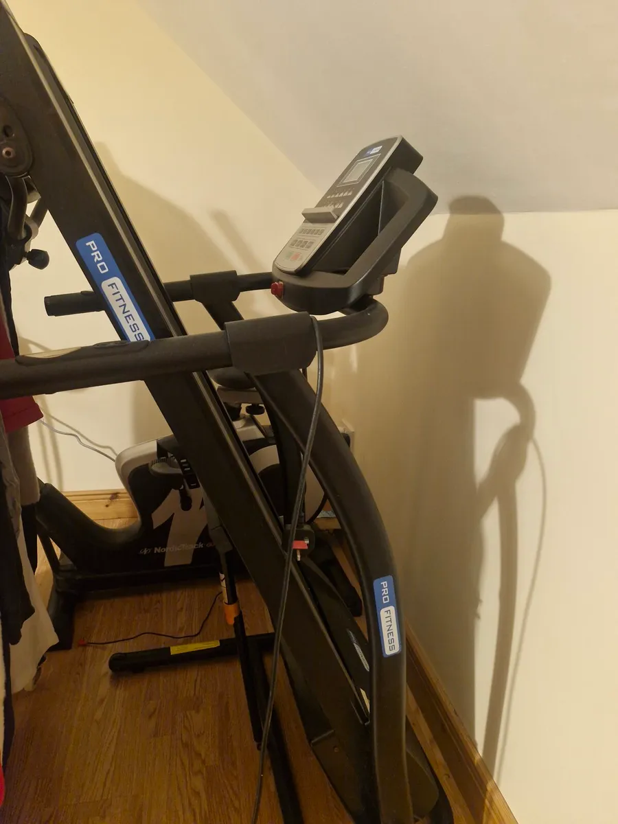 Treadmill - Image 2