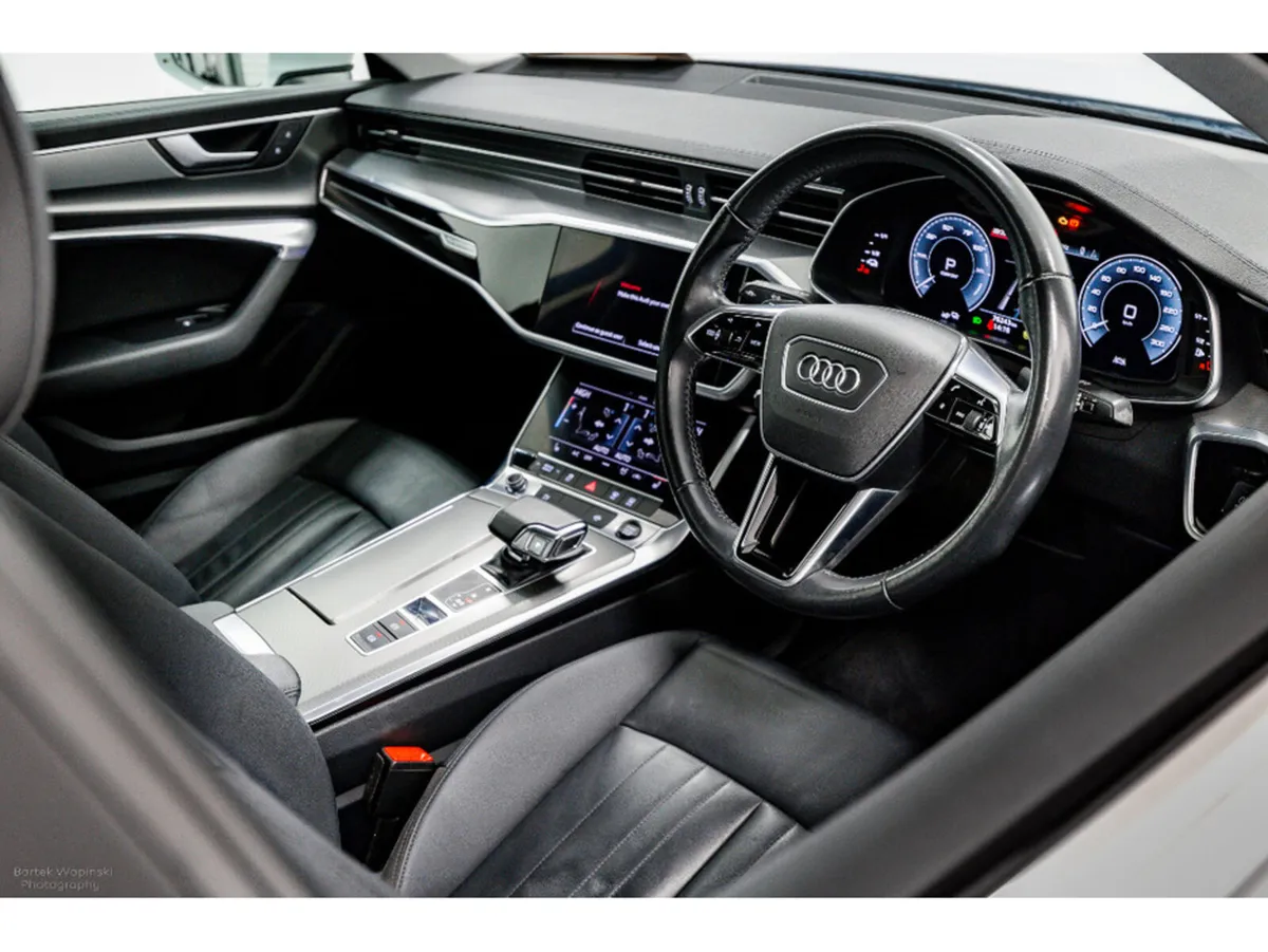 Audi A6 Sport 50E Quattro 2.0 PHEV Auto 300HP - Image 4