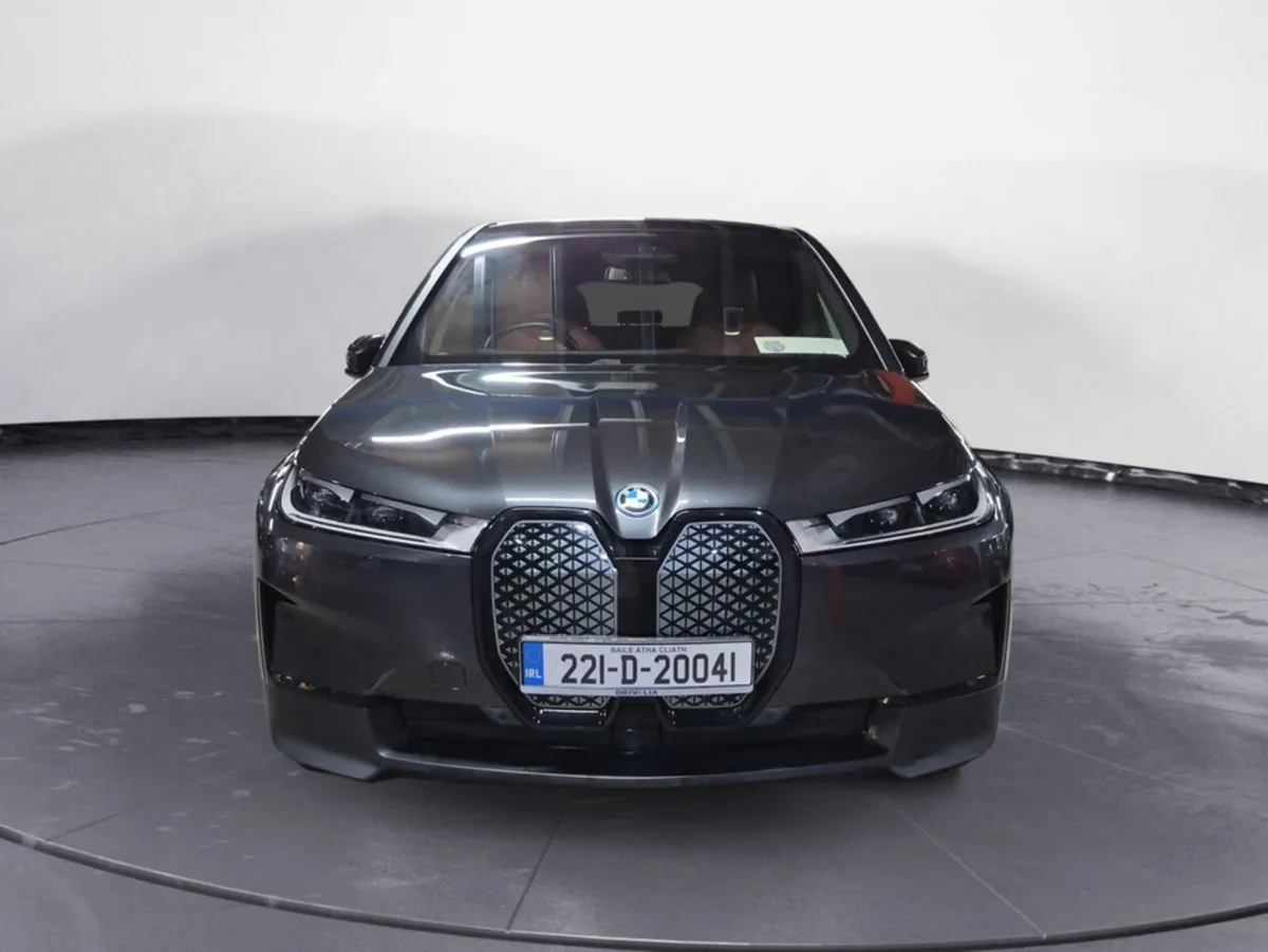 BMW iX XDRIVE50 S IXSB 4DR AUTO - Image 2