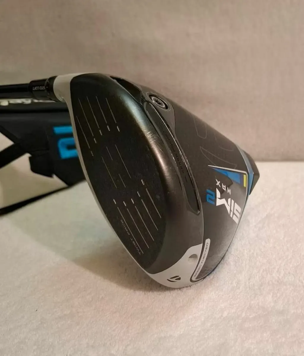 TaylorMade SIM 2 Max Driver - Image 2