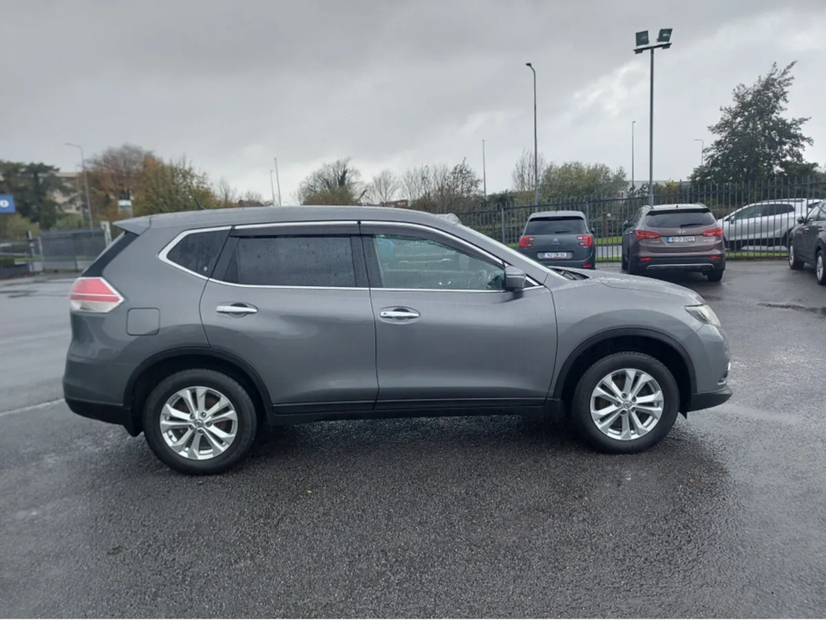 Nissan X-Trail 1.6 SV TP MOON ROOF 4DR - Image 3