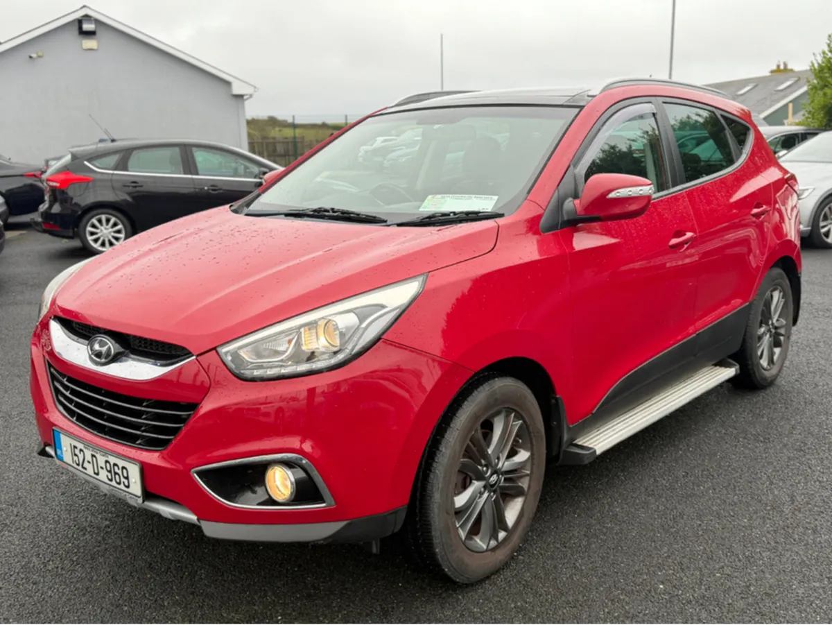 Hyundai ix35 1.7 PREMIUM 4DR - Image 2