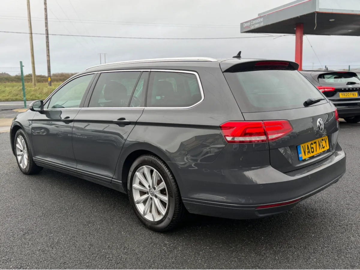 Volkswagen Passat SE BUSINESS TDI BLUEMOTION - Image 3