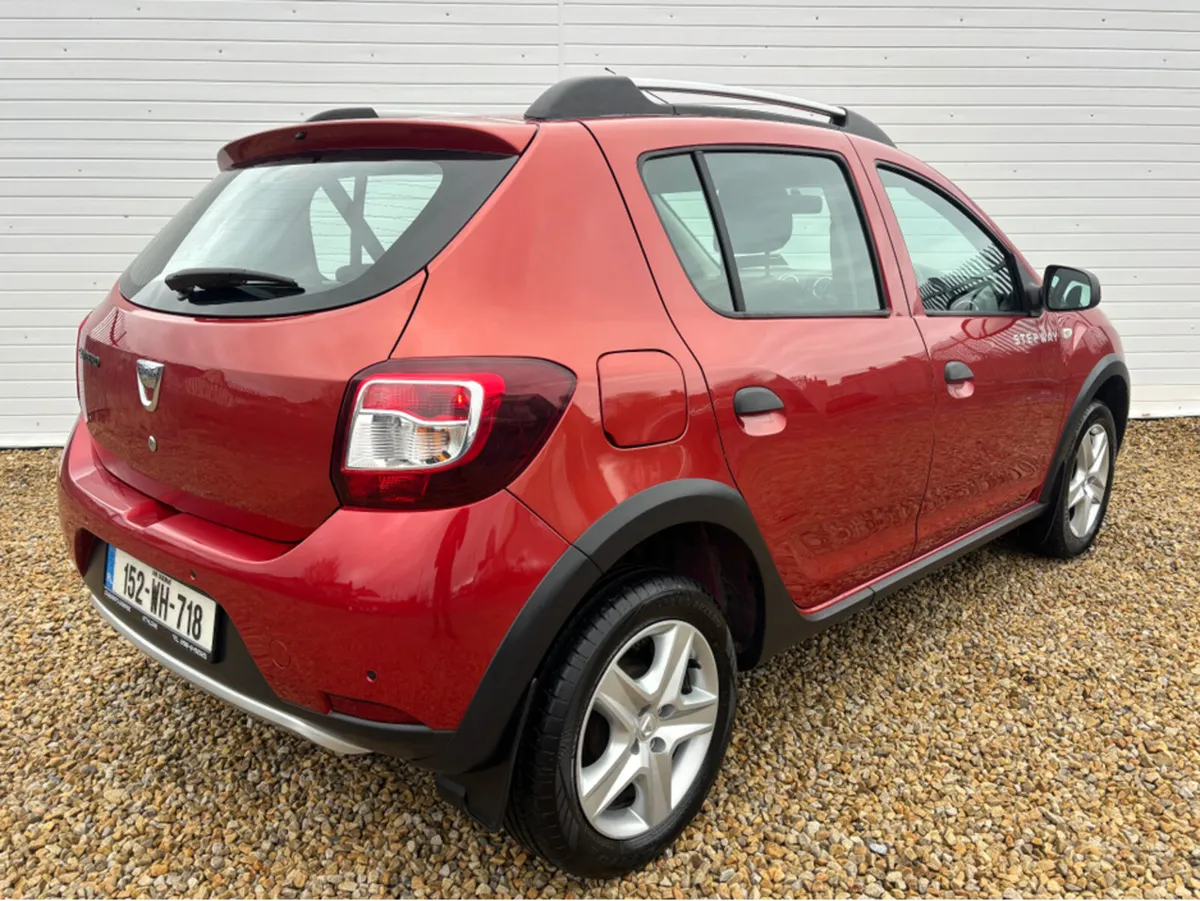 Dacia Sandero STEPWAY SIGNATURE 1.5 DCI 90 E - Image 3