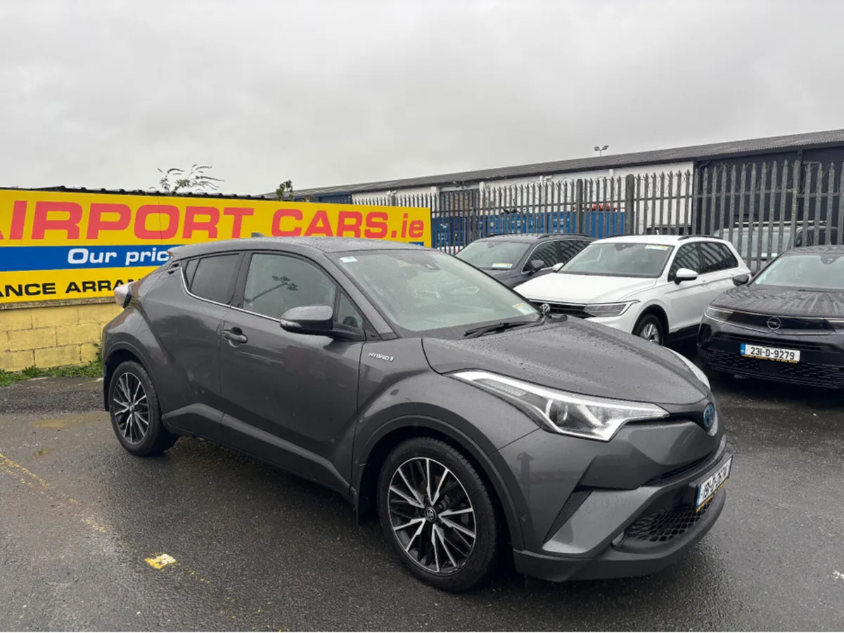 Toyota C-HR HYBRID SOL 4DR AUTO - Image 1