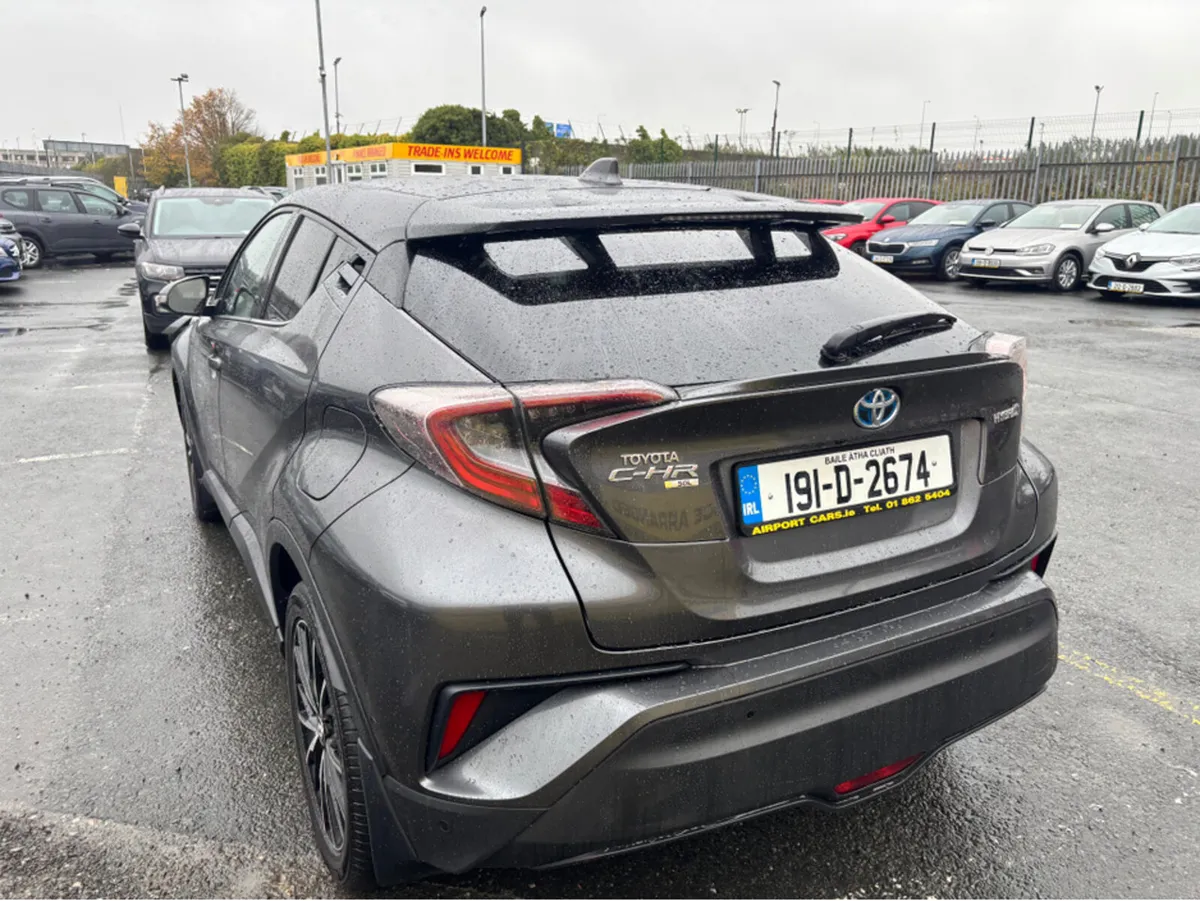 Toyota C-HR HYBRID SOL 4DR AUTO - Image 2
