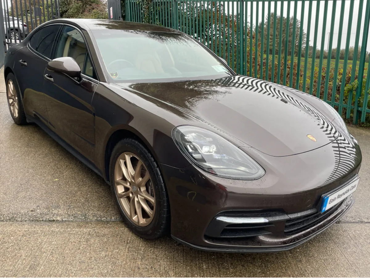 Porsche Panamera 181 D REG 4 PHEV 3.0 E 5DR AUTO S - Image 2