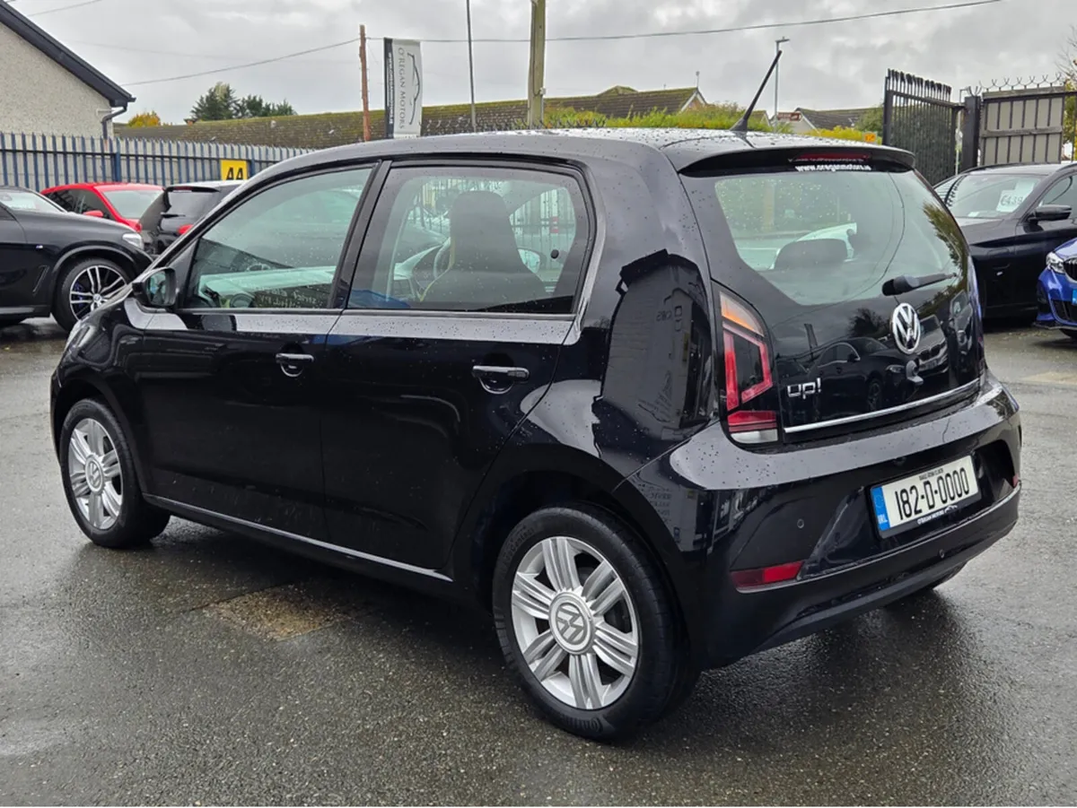 Volkswagen up! **LOW MILEAGE** (182) 1.0 PETROL UP - Image 4