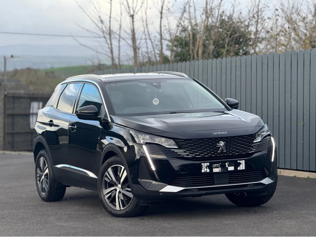 Peugeot 3008 ALLURE PREMIUM BLUEH BLUEHDI S/S - Image 1