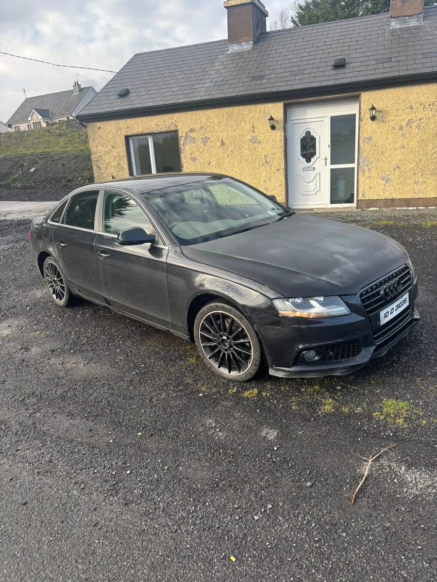 Audi A4 2010 - Image 1