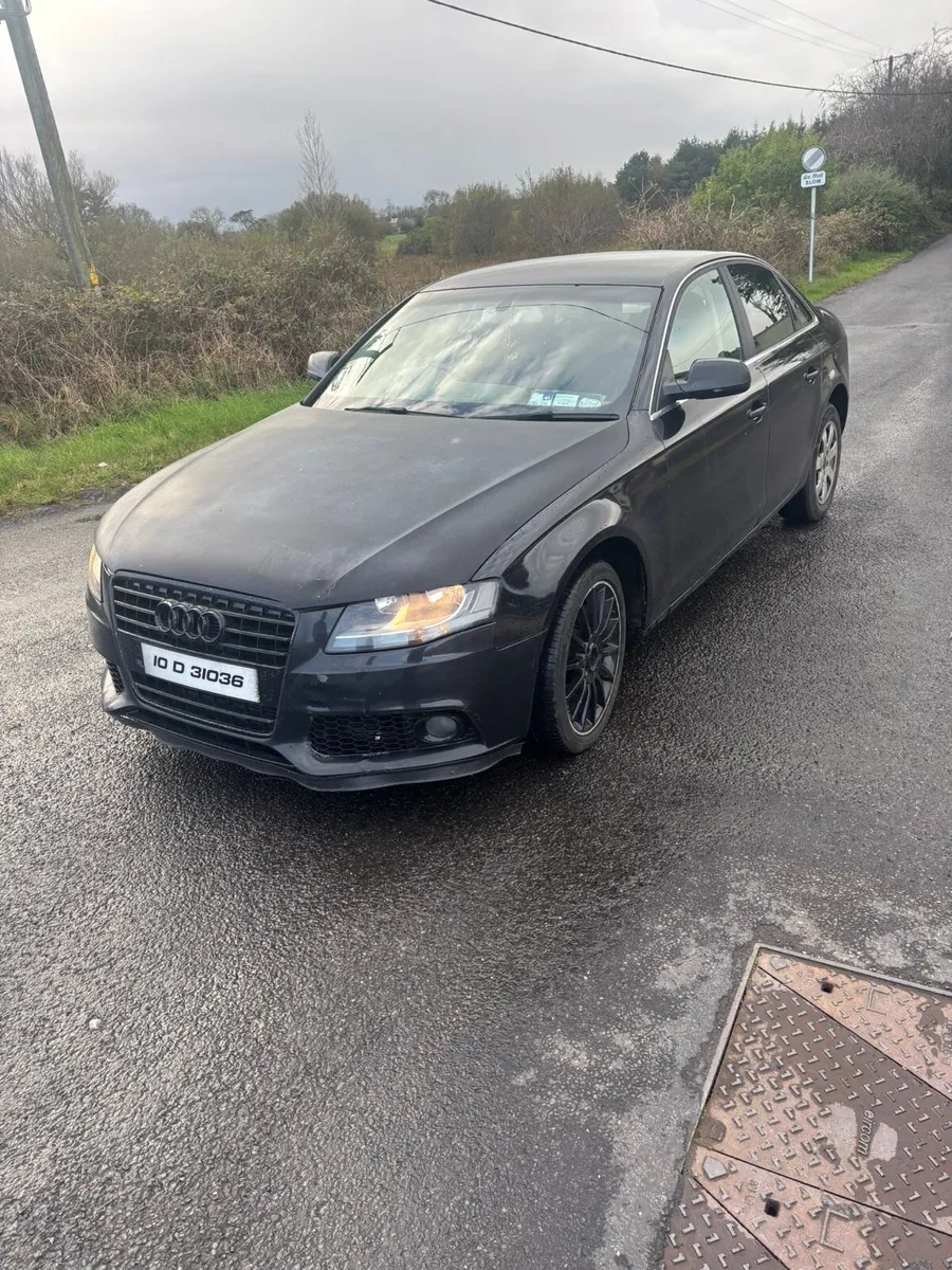 Audi A4 2010 - Image 2