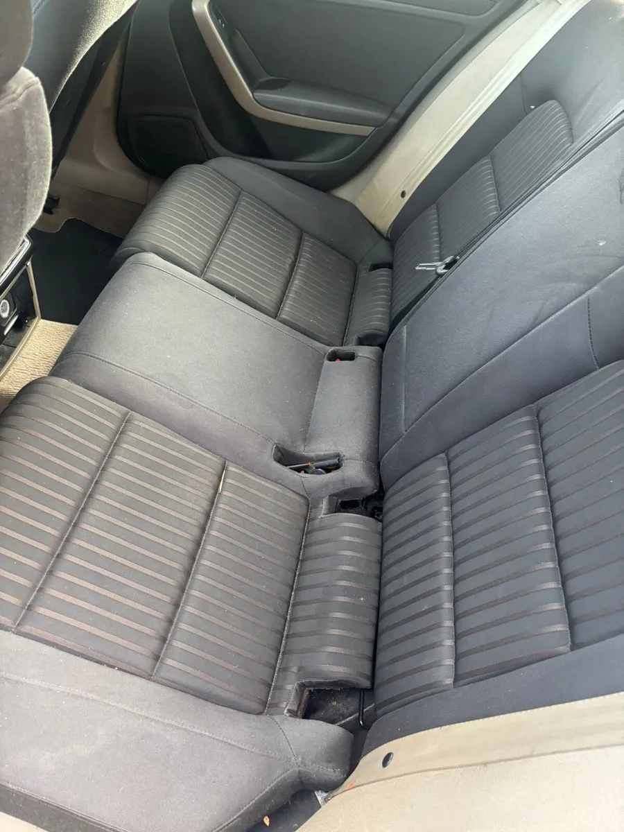 Audi A4 2010 - Image 4