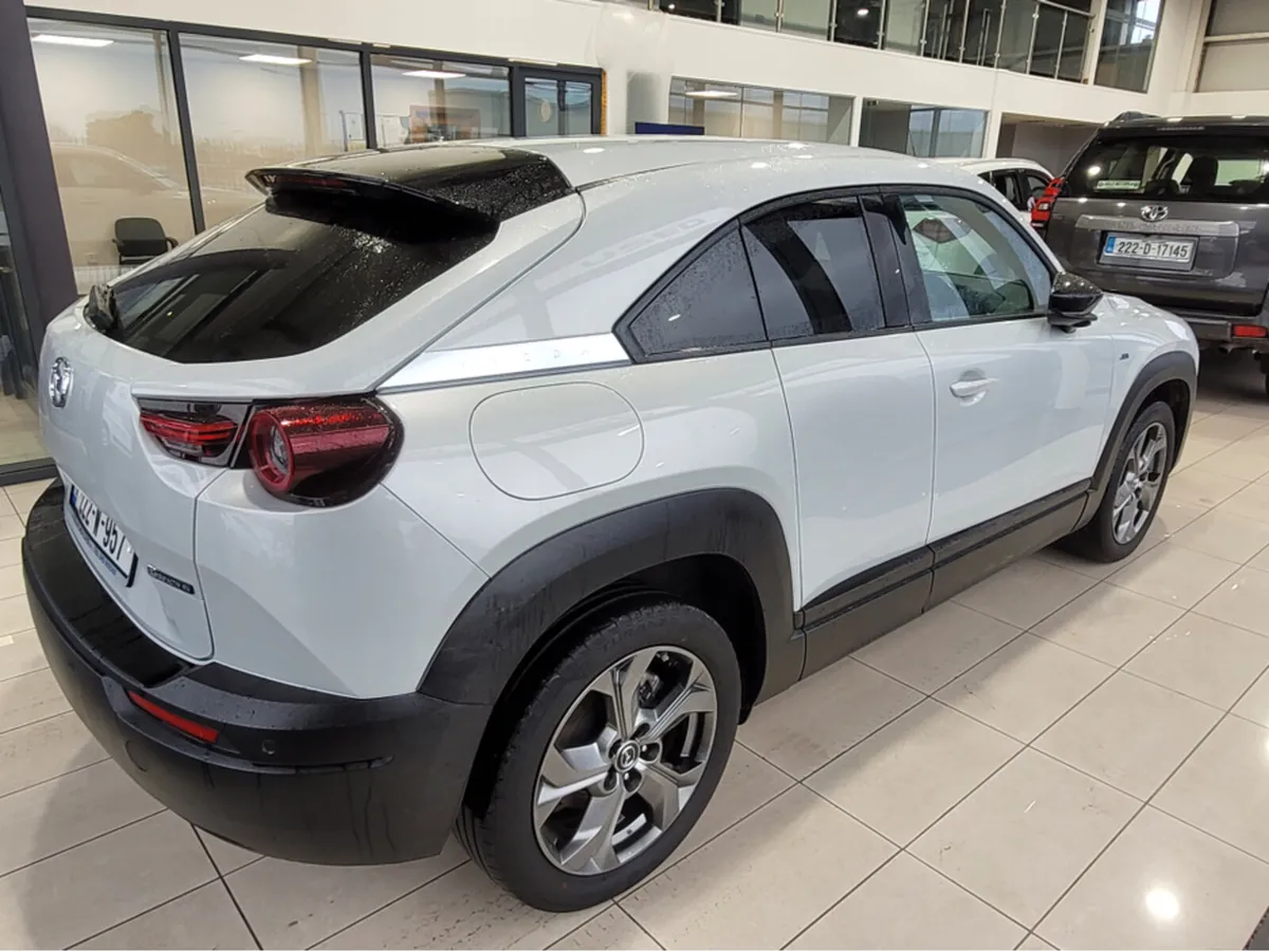 Mazda MX-30 35.5KWH 145PS  EXCLUSIVE-LIN - Image 3