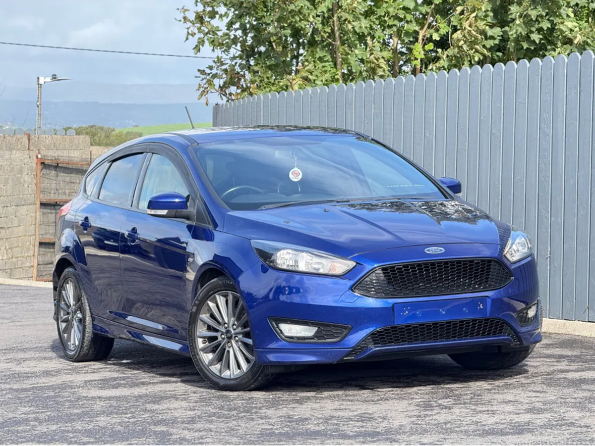 Ford Focus REDUCED TO SELL! 2018 ST-LINE FORD FOCU - Image 2