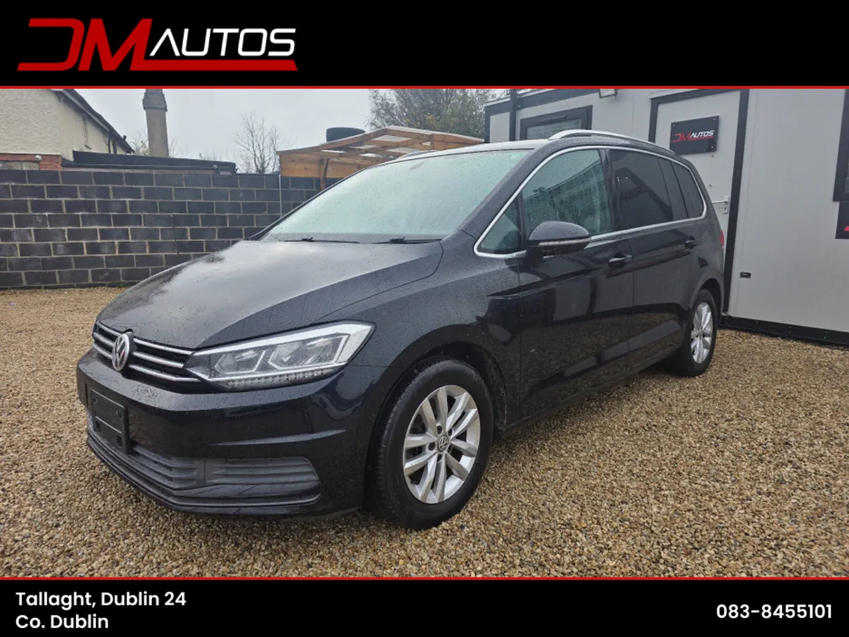 Volkswagen Touran Comfort Line Automatic - Image 1