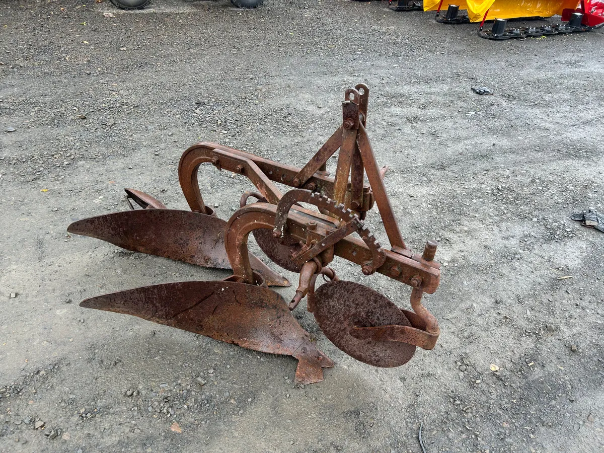 Ferguson 2 Furrow Plough - Image 1