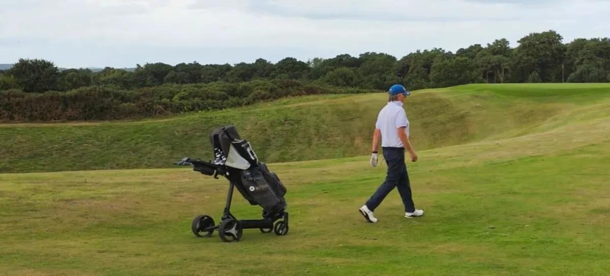 Axglo e5 golf trolley - Image 1