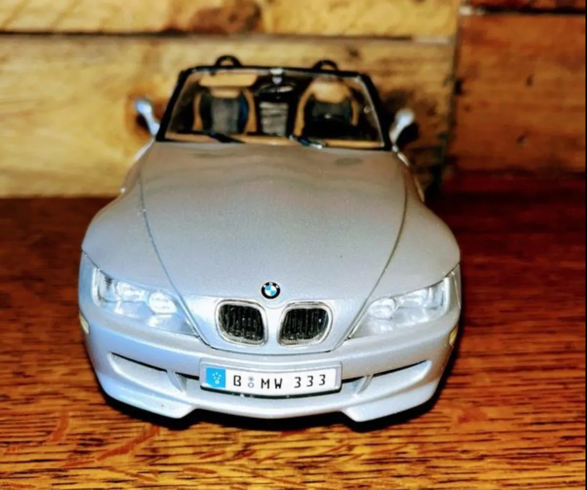 BMW model car - Image 2