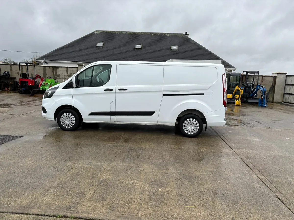 Ford Transit Custom LWB... Choice of 3... - Image 4