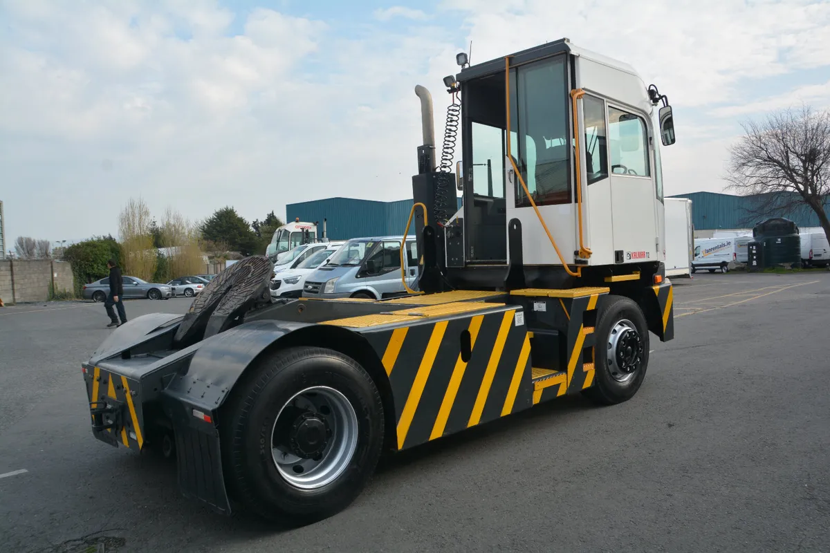 Kalmar Yard Shunter - Safe Trailer moving - Image 3