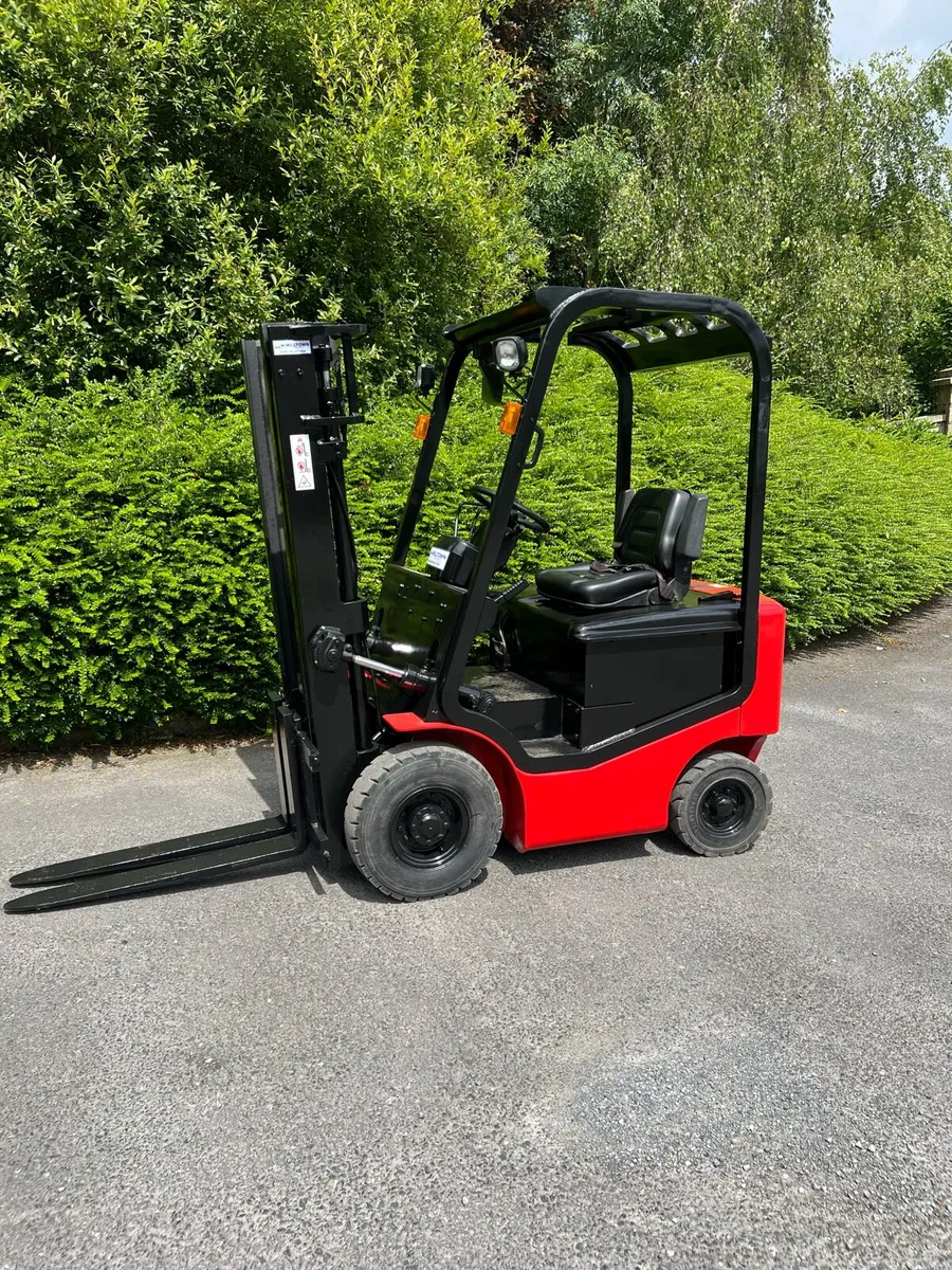 Forklift - Image 1
