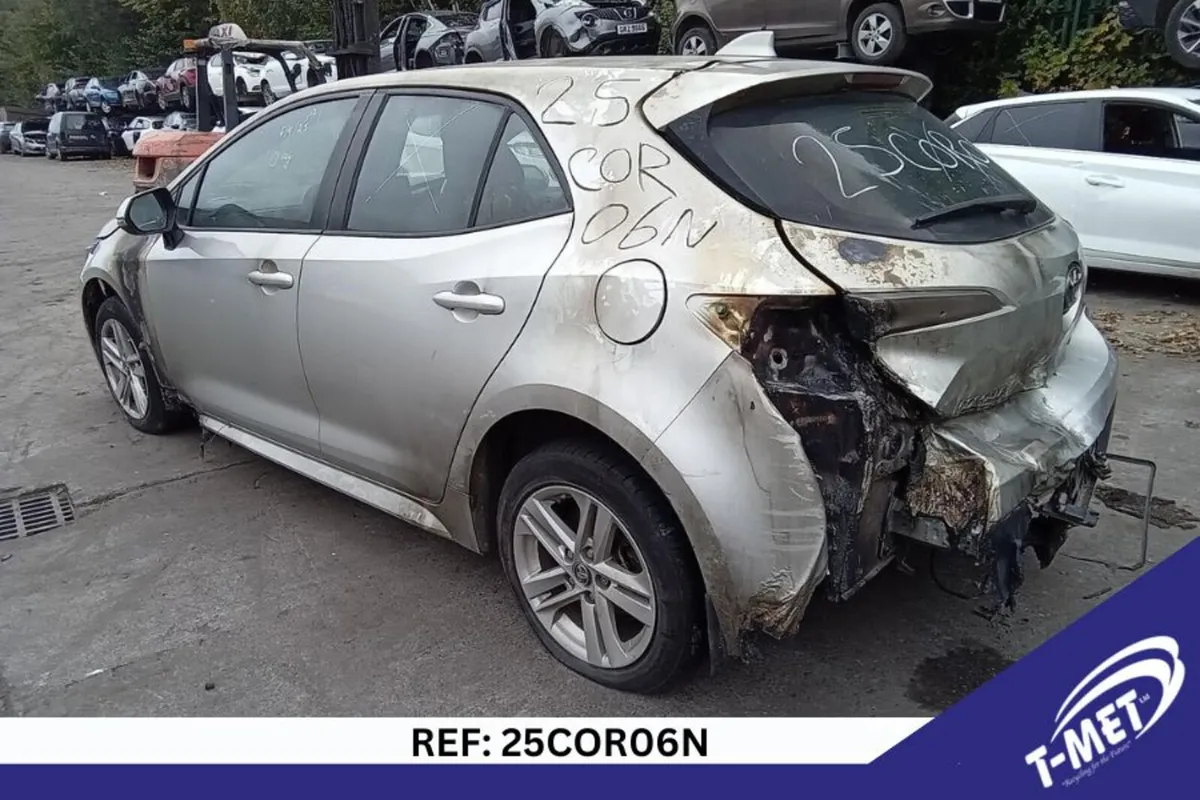 2019 TOYOTA COROLLA BREAKING FOR PARTS - Image 3