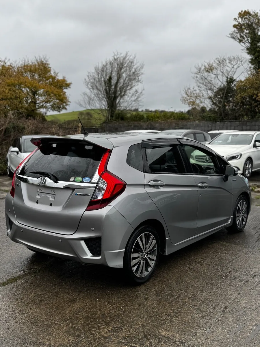Honda Fit 1.5 Sports Edition 48000kms - Image 4