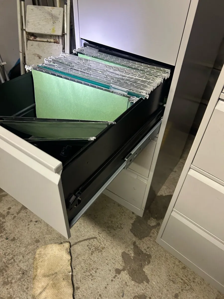 Filing cabinet (  Bisley ) - Image 3